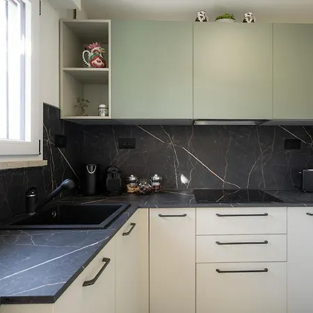 Ai Ciclamini Beths House Apartman *